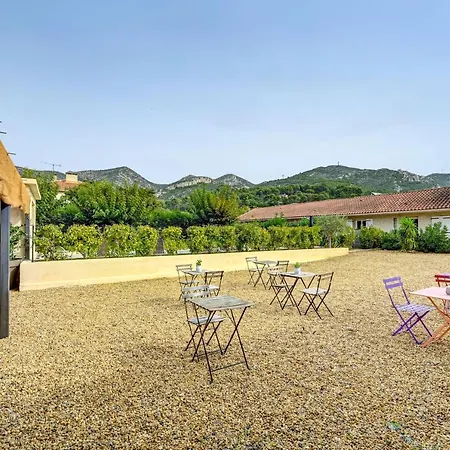 Le Provence Hotel 3*