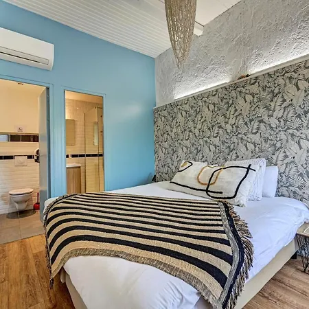 Le Provence Hotel
